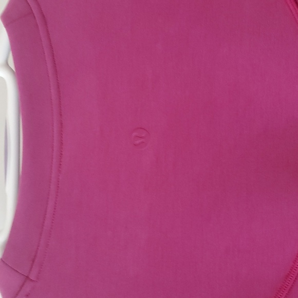 Lululemon top - Picture 4 of 5